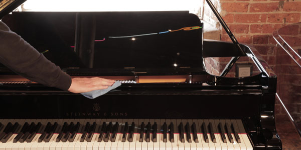 How to Clean a Piano at Home: Care and Product Guide 