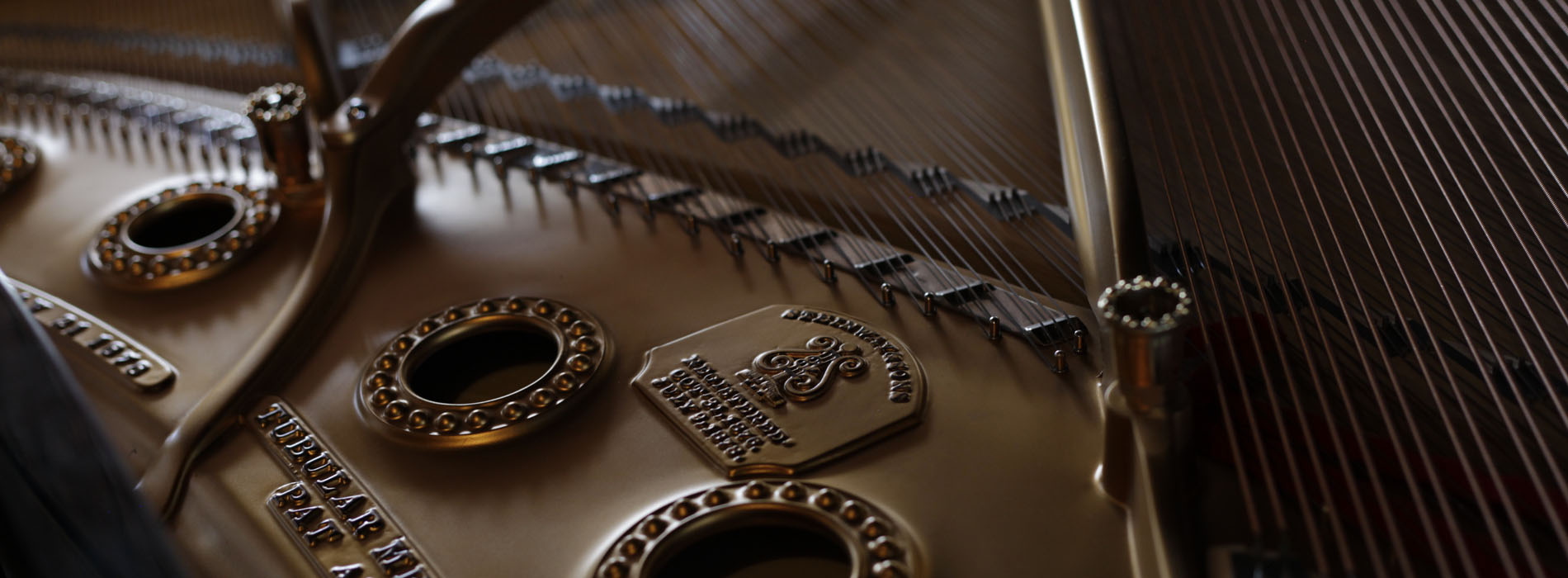  Why 8 out of 10 Concert Pianists Choose a Steinway Piano: Steinway Frame 