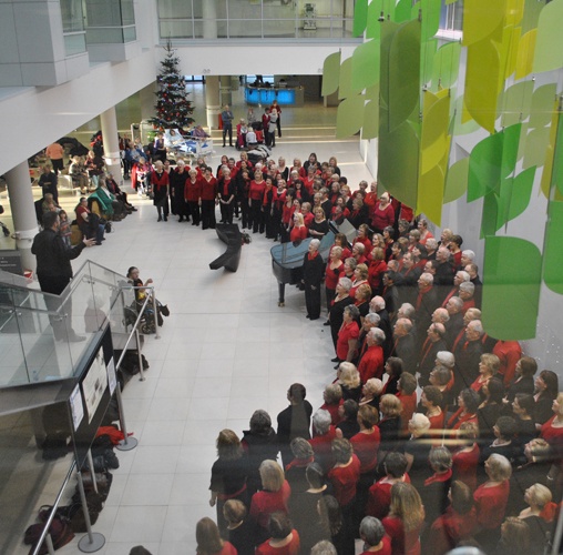 Christmas charity concert in the Atrium at Bexley Wing St James Hospital Leeds Christmas charity concert